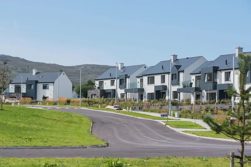 First Home Scheme Ireland – The Pros and Cons Explained Clearly! – Symmetry Financial (1) First Home Scheme Ireland - The Pros and Cons Explained Clearly! - Symmetry Financial (1)
